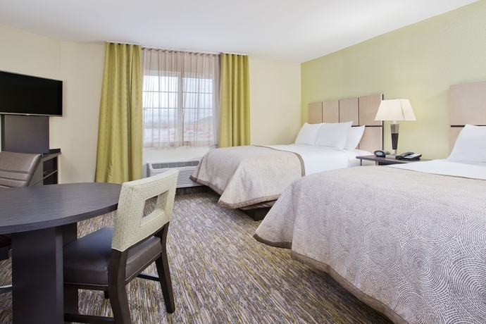 Imagen de la habitación del Hotel Candlewood Suites Fort Campbell - Oak Grove, An Ihg. Foto 9