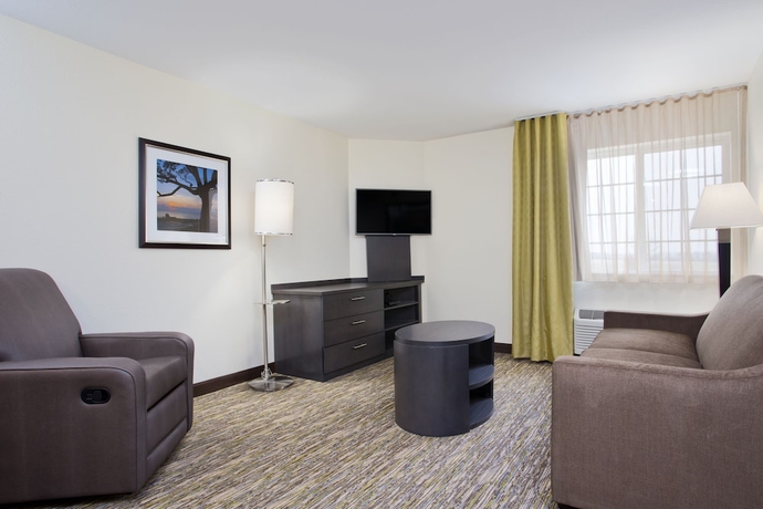 Imagen de la habitación del Hotel Candlewood Suites Fort Campbell - Oak Grove, An Ihg. Foto 14