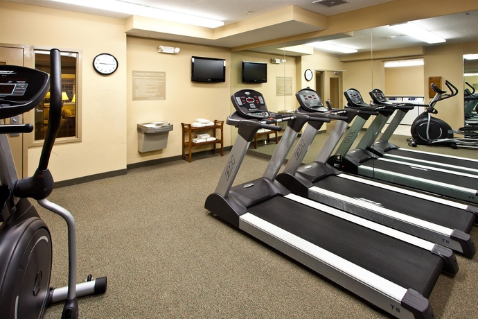 Imagen de los interiores del Hotel Candlewood Suites Fort Myers Sanibel Gateway, An Ihg. Foto 13