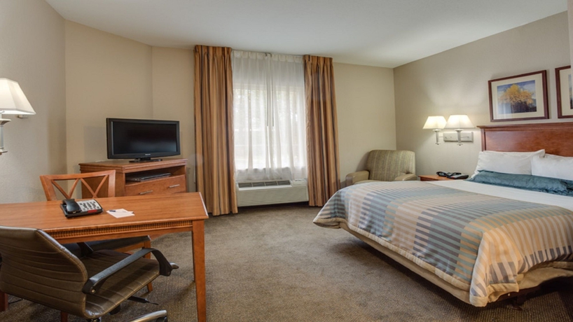 Imagen de la habitación del Hotel Candlewood Suites Ft. Lauderdale Airport/cruise, An Ihg. Foto 6