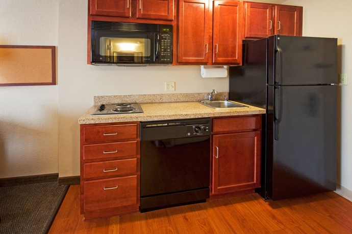 Imagen de la habitación del Hotel Candlewood Suites Ft. Lauderdale Airport/cruise, An Ihg. Foto 7