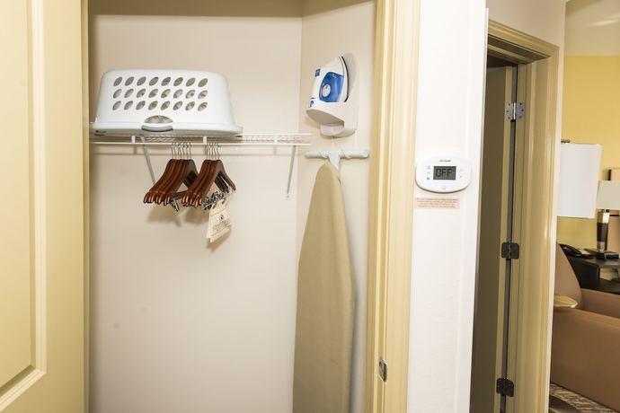 Imagen de la habitación del Hotel Candlewood Suites Ft Walton Bch - Hurlburt Area, An Ihg. Foto 7