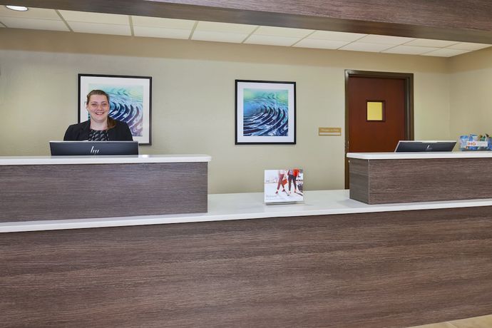 Imagen de los interiores del Hotel Candlewood Suites Grand Rapids Airport, an IHG. Foto 19