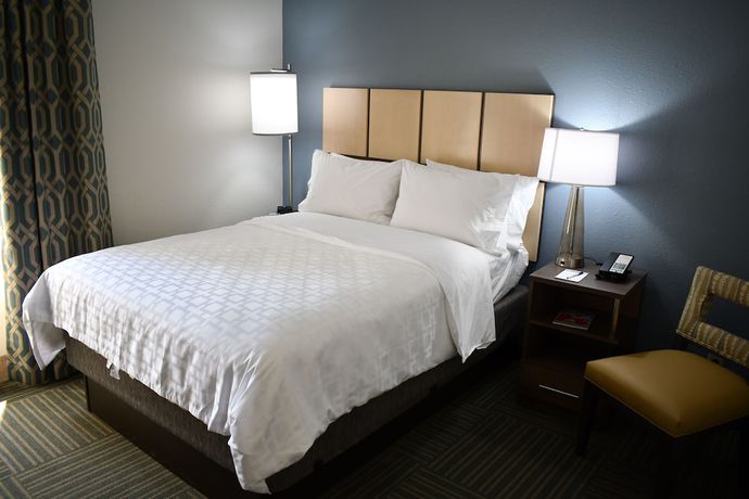 Imagen de la habitación del Hotel Candlewood Suites Grand Rapids Airport, an IHG. Foto 7