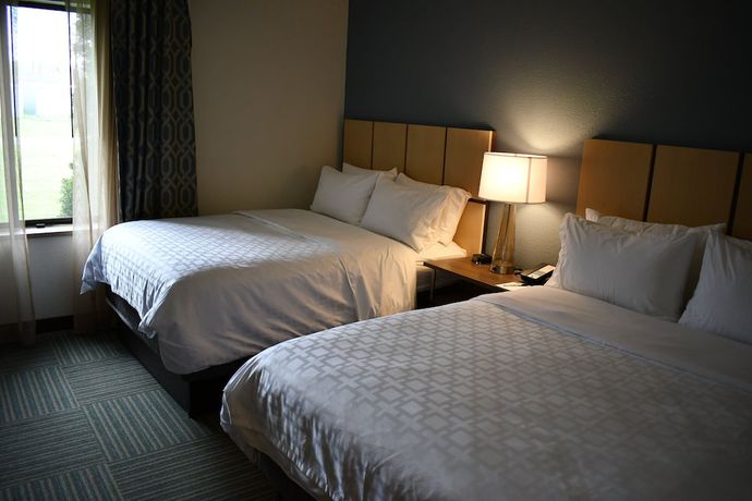 Imagen de la habitación del Hotel Candlewood Suites Grand Rapids Airport, an IHG. Foto 12