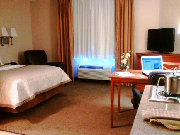 Imagen de los interiores del Hotel Candlewood Suites Greenville Nc, An Ihg. Foto 16