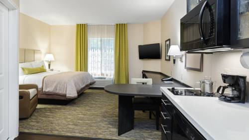 Imagen de la habitación del Hotel Candlewood Suites Grove City - Outlet Center. Foto 3