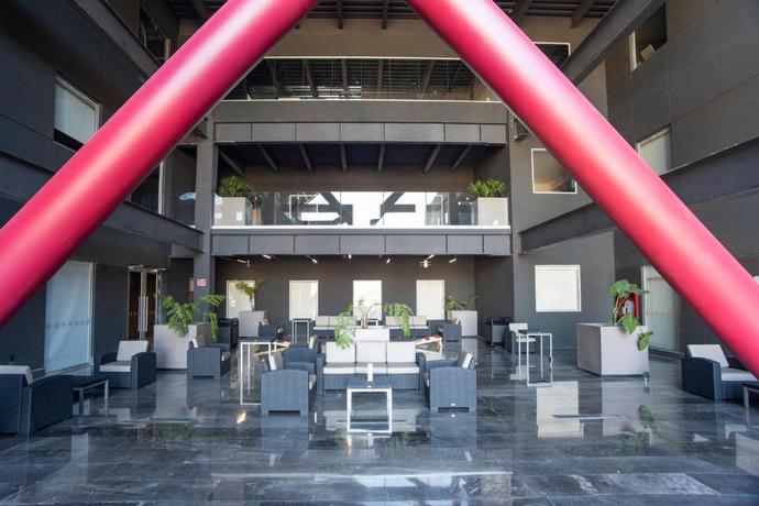 Imagen de los interiores del Hotel Candlewood Suites Guadalajara Galerias, An Ihg. Foto 18