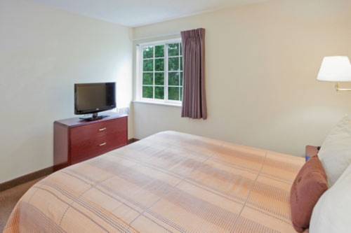 Imagen de la habitación del Hotel Candlewood Suites Hazleton. Foto 4