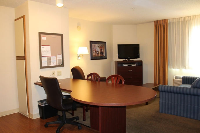 Imagen de los interiores del Hotel Candlewood Suites Herndon, An Ihg. Foto 11