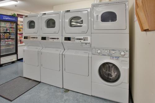 Imagen general del Hotel Candlewood Suites Hopewell, an IHG. Foto 3