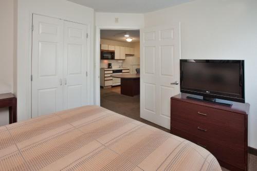 Imagen general del Hotel Candlewood Suites Hopewell, an IHG. Foto 4