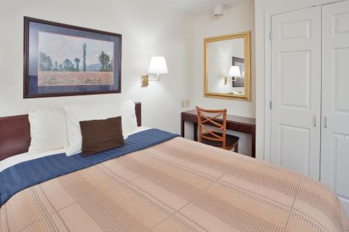 Imagen general del Hotel Candlewood Suites Hopewell, an IHG. Foto 5