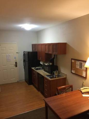 Imagen de la habitación del Hotel Candlewood Suites Hot Springs, An Ihg. Foto 4