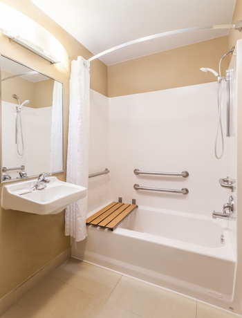 Imagen de la habitación del Hotel Candlewood Suites Houston I-10 East. Foto 8