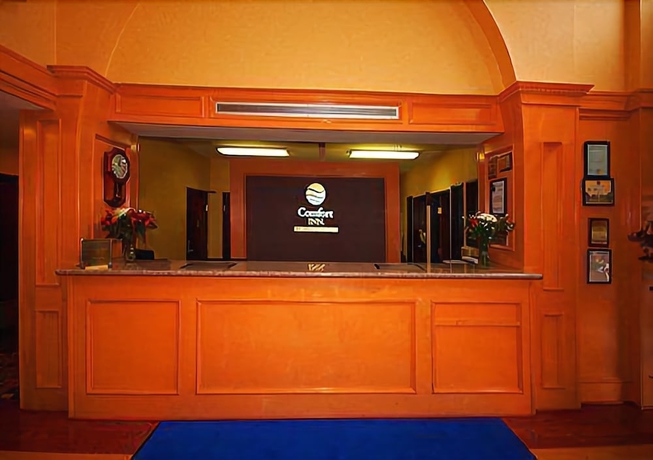 Imagen de los interiores del Hotel Candlewood Suites Houston Ne - Stafford, An Ihg. Foto 11