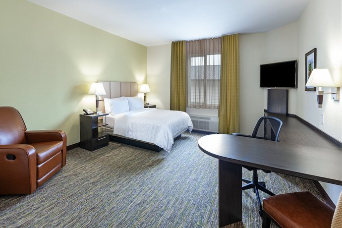 Imagen de la habitación del Hotel Candlewood Suites Houston North I45, an IHG. Foto 3