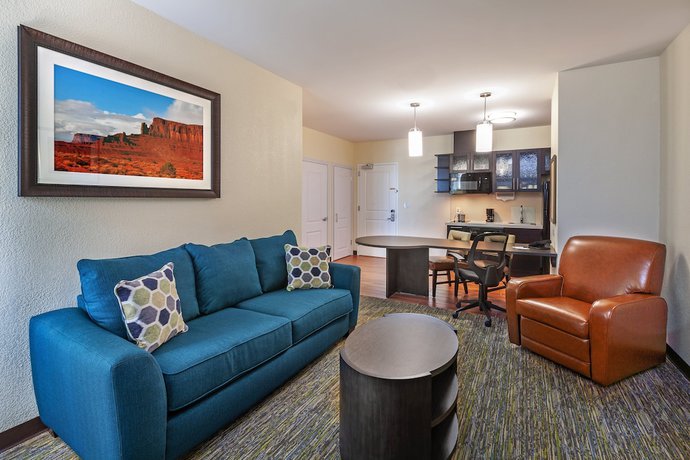 Imagen de la habitación del Hotel Candlewood Suites Houston North I45, an IHG. Foto 14