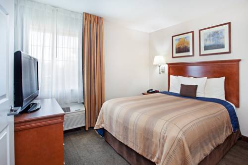 Imagen de la habitación del Hotel Candlewood Suites Huntersville, An Ihg. Foto 1