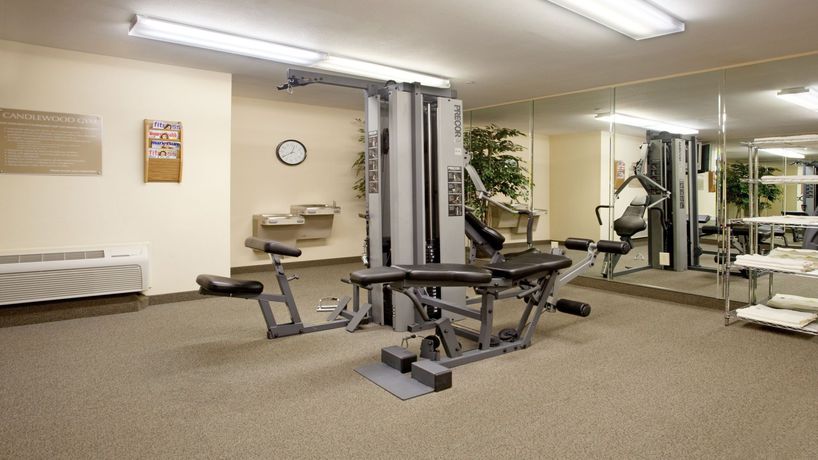 Imagen de los interiores del Hotel Candlewood Suites I-26 At Northwoods Mall, An Ihg. Foto 15