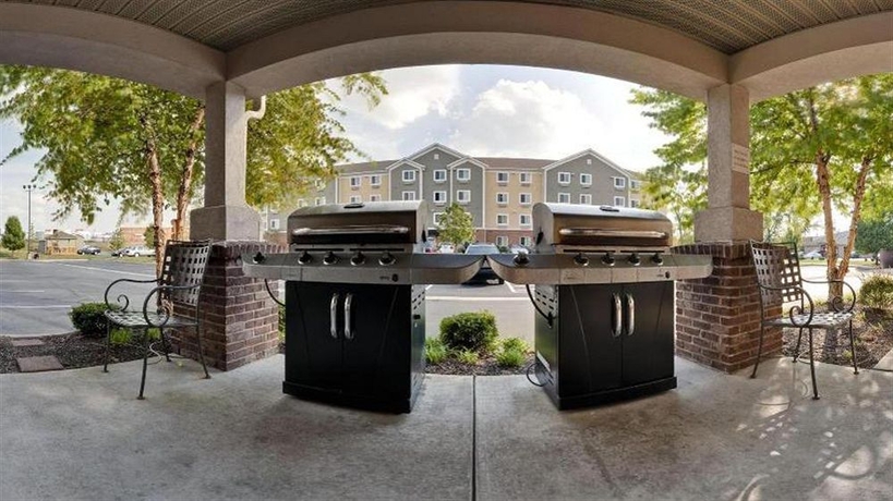 Imagen de los exteriores del Hotel Candlewood Suites Indianapolis, An Ihg. Foto 6