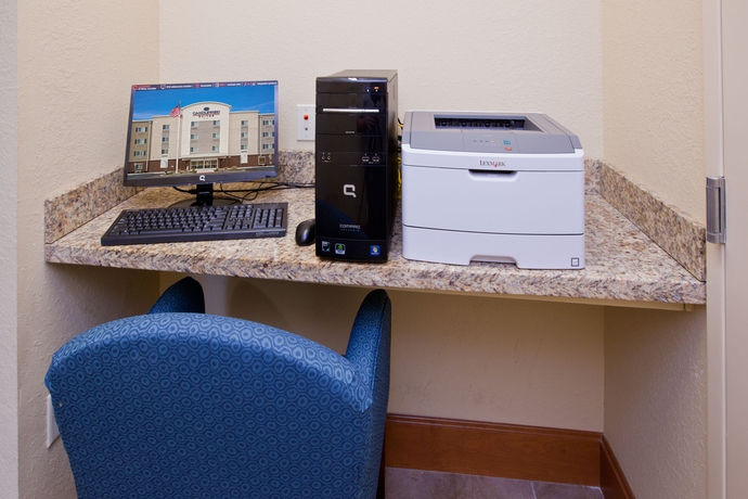Imagen de los interiores del Hotel Candlewood Suites Indianapolis East, An Ihg. Foto 10
