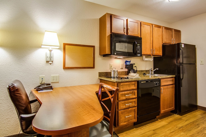 Imagen de la habitación del Hotel Candlewood Suites Jacksonville East Merril Road, An Ihg. Foto 2