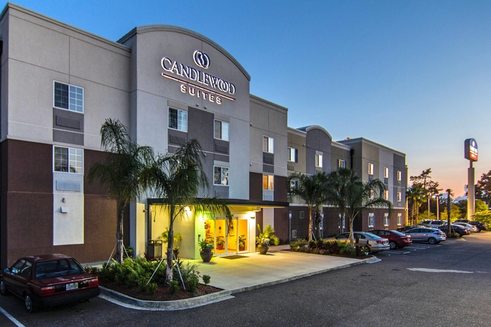Imagen de los exteriores del Hotel Candlewood Suites Jacksonville East Merril Road, An Ihg. Foto 6