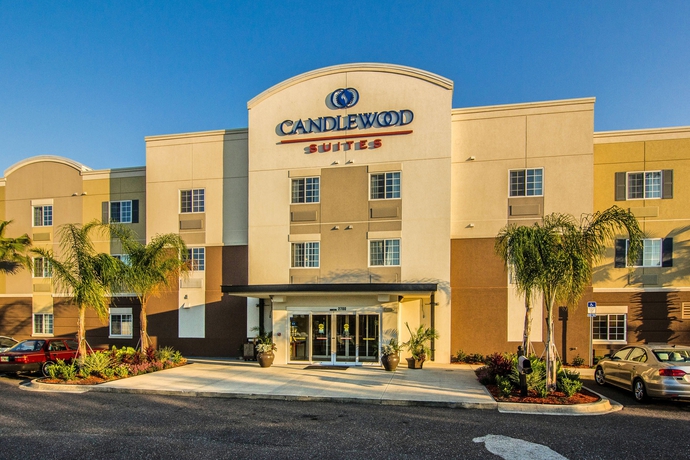 Imagen de los exteriores del Hotel Candlewood Suites Jacksonville East Merril Road, An Ihg. Foto 10