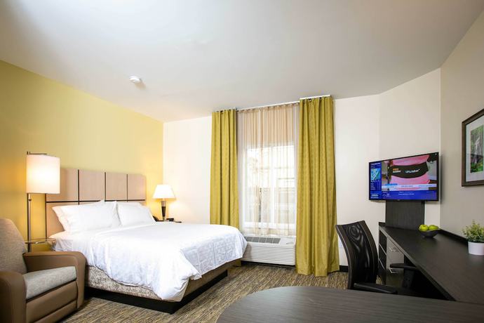 Imagen de la habitación del Hotel Candlewood Suites Jacksonville - Mayport, an IHG. Foto 11