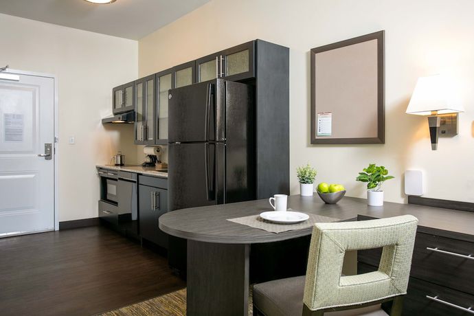 Imagen de la habitación del Hotel Candlewood Suites Jacksonville - Mayport, an IHG. Foto 13