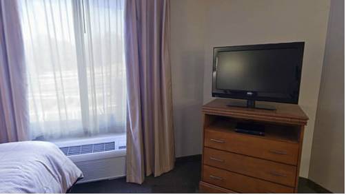 Imagen de la habitación del Hotel Candlewood Suites Kalamazoo Se, An Ihg. Foto 3
