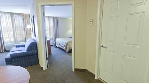 Imagen de la habitación del Hotel Candlewood Suites Kalamazoo Se, An Ihg. Foto 10