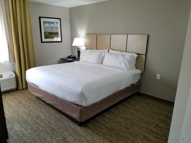 Imagen de la habitación del Hotel Candlewood Suites Kansas City - Independence, An Ihg. Foto 2