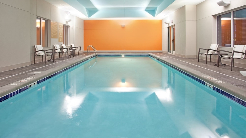 Imagen de la piscina del Hotel Candlewood Suites Kearney, An Ihg. Foto 19