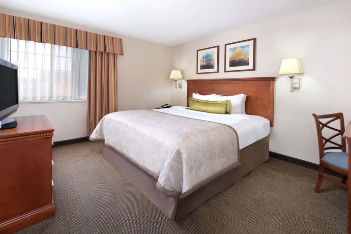 Imagen de la habitación del Hotel Candlewood Suites Kenosha, an IHG. Foto 13