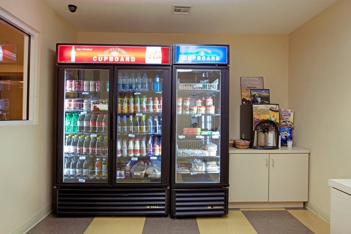 Imagen de los interiores del Hotel Candlewood Suites Lake Charles - Sulphur, an IHG. Foto 15