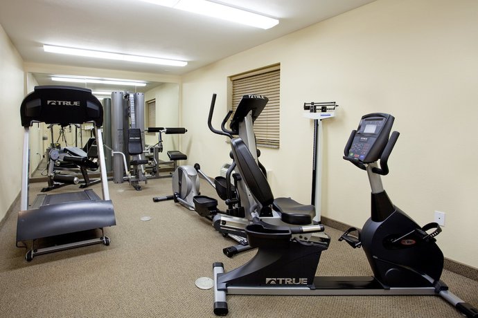 Imagen de los interiores del Hotel Candlewood Suites Lake Charles - Sulphur, an IHG. Foto 16