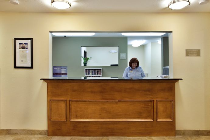 Imagen de los interiores del Hotel Candlewood Suites Lake Charles - Sulphur, an IHG. Foto 17