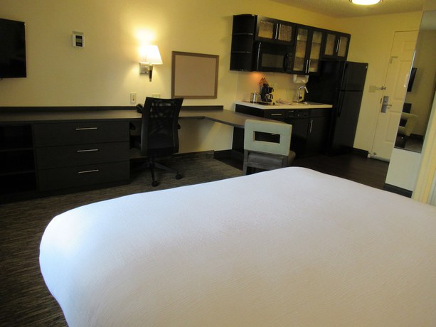 Imagen de la habitación del Hotel Candlewood Suites Lake Mary, an IHG Hotel. Foto 7