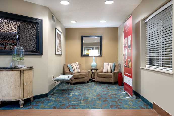 Imagen de los interiores del Hotel Candlewood Suites Lake Mary, an IHG Hotel. Foto 18
