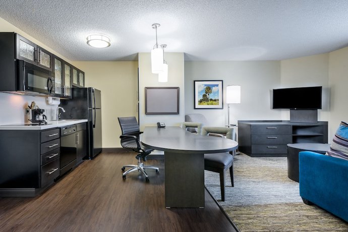 Imagen de la habitación del Hotel Candlewood Suites Lake Mary, an IHG Hotel. Foto 16