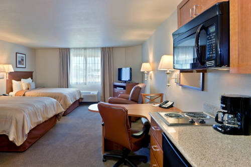 Imagen de la habitación del Hotel Candlewood Suites Lakewood. Foto 3
