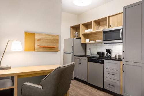 Imagen general del Hotel Candlewood Suites Lawrenceville - Princeton, an IHG. Foto 10
