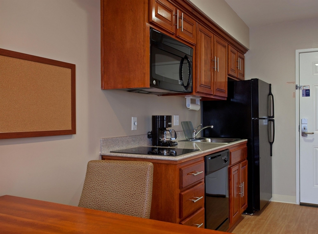 Imagen de la habitación del Hotel Candlewood Suites Lax Hawthorne, An Ihg. Foto 8