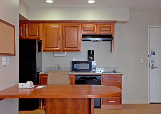 Imagen de la habitación del Hotel Candlewood Suites Lax Hawthorne, An Ihg. Foto 9