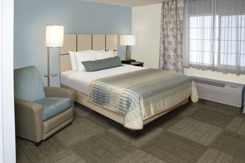 Imagen de la habitación del Hotel Candlewood Suites Lenexa - Overland Park Area, An Ihg. Foto 3