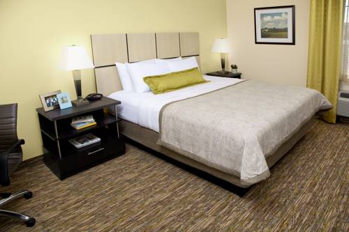 Imagen de la habitación del Hotel Candlewood Suites Lenexa - Overland Park Area, An Ihg. Foto 6