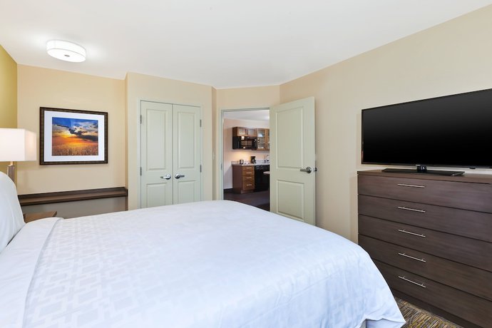 Imagen de la habitación del Hotel Candlewood Suites Louisville - Ne Downtown Area, An Ihg. Foto 3