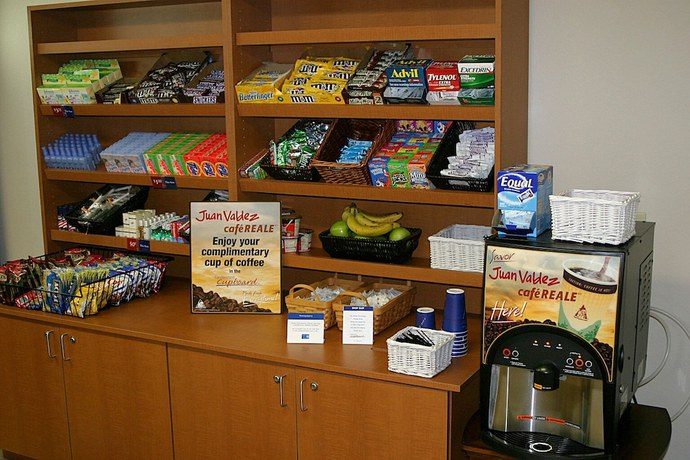 Imagen de los interiores del Hotel Candlewood Suites Macon, an IHG. Foto 18